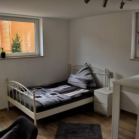 Ferienwohnungen Lamisto Am Waldesrand Neckartenzlingen Ngoại thất bức ảnh