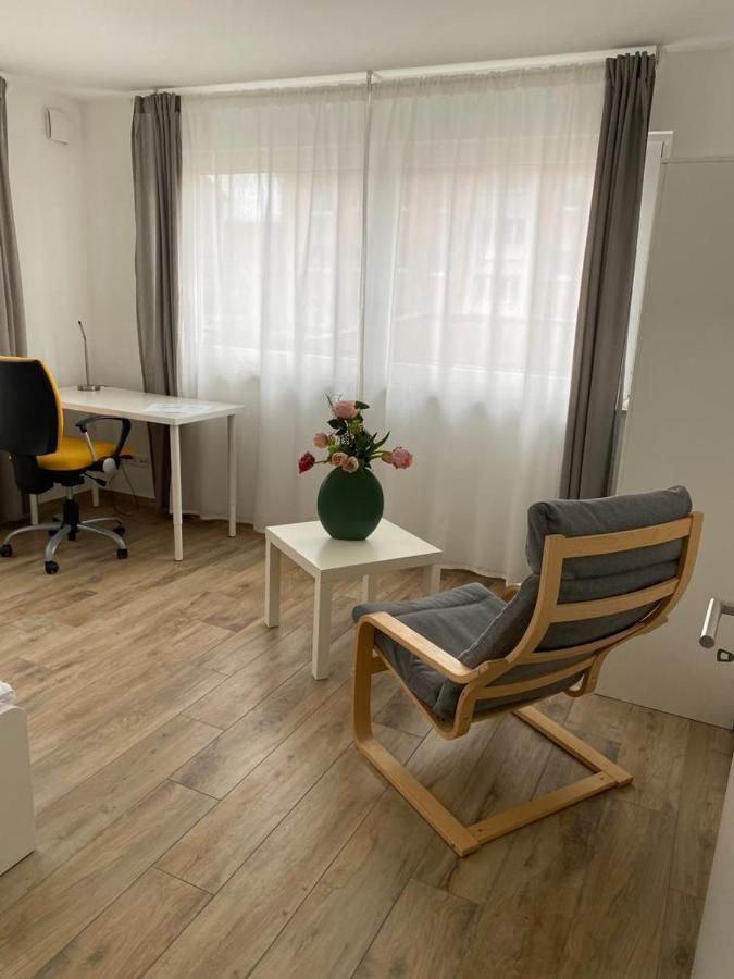 Ferienwohnungen Lamisto Am Waldesrand Neckartenzlingen Ngoại thất bức ảnh