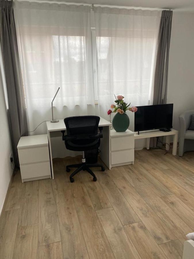 Ferienwohnungen Lamisto Am Waldesrand Neckartenzlingen Ngoại thất bức ảnh